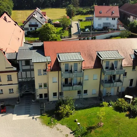 فندق Autenrieder Brauereigasthof إشنهوزِن